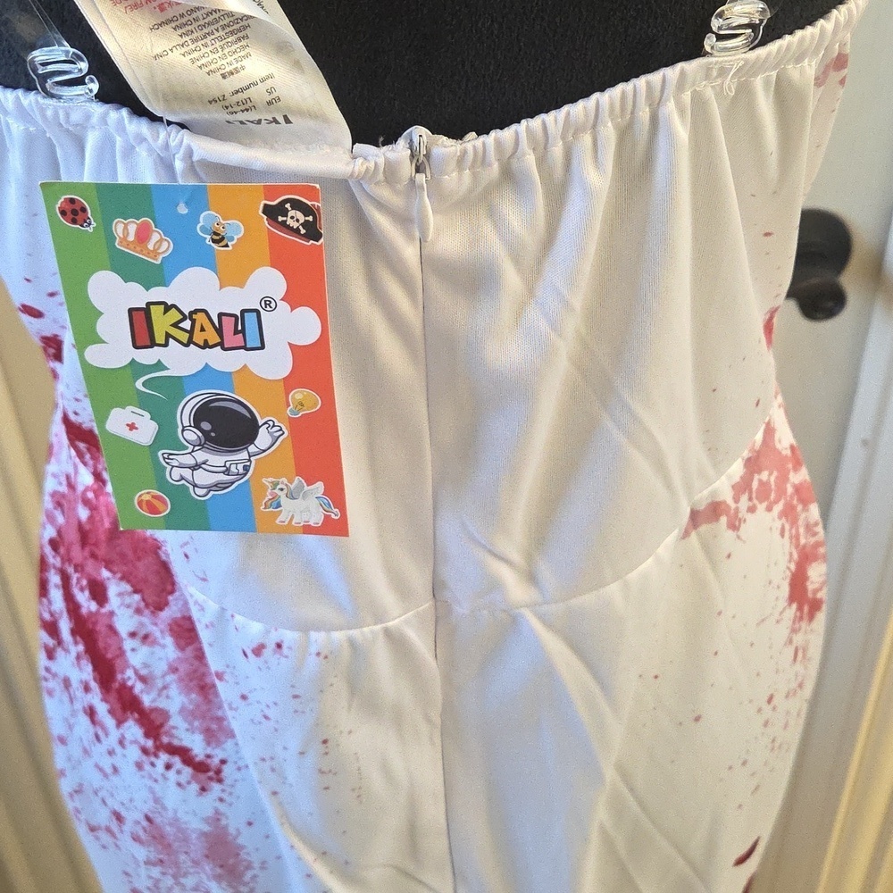 Zombie Bride Fishtail Blood Splattered Dress With Veil NWT - Picture 15 of 16